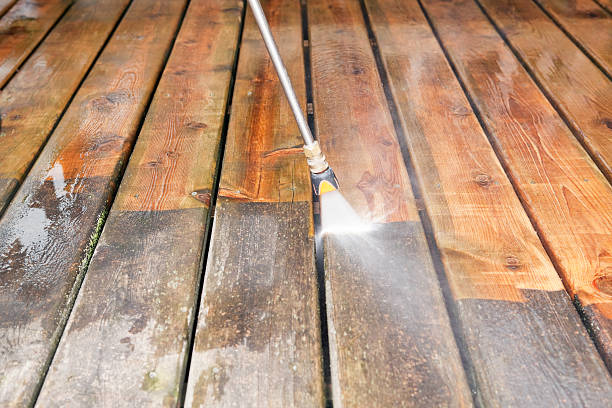 Best Deck Pressure Washing  in Cumberland, KY